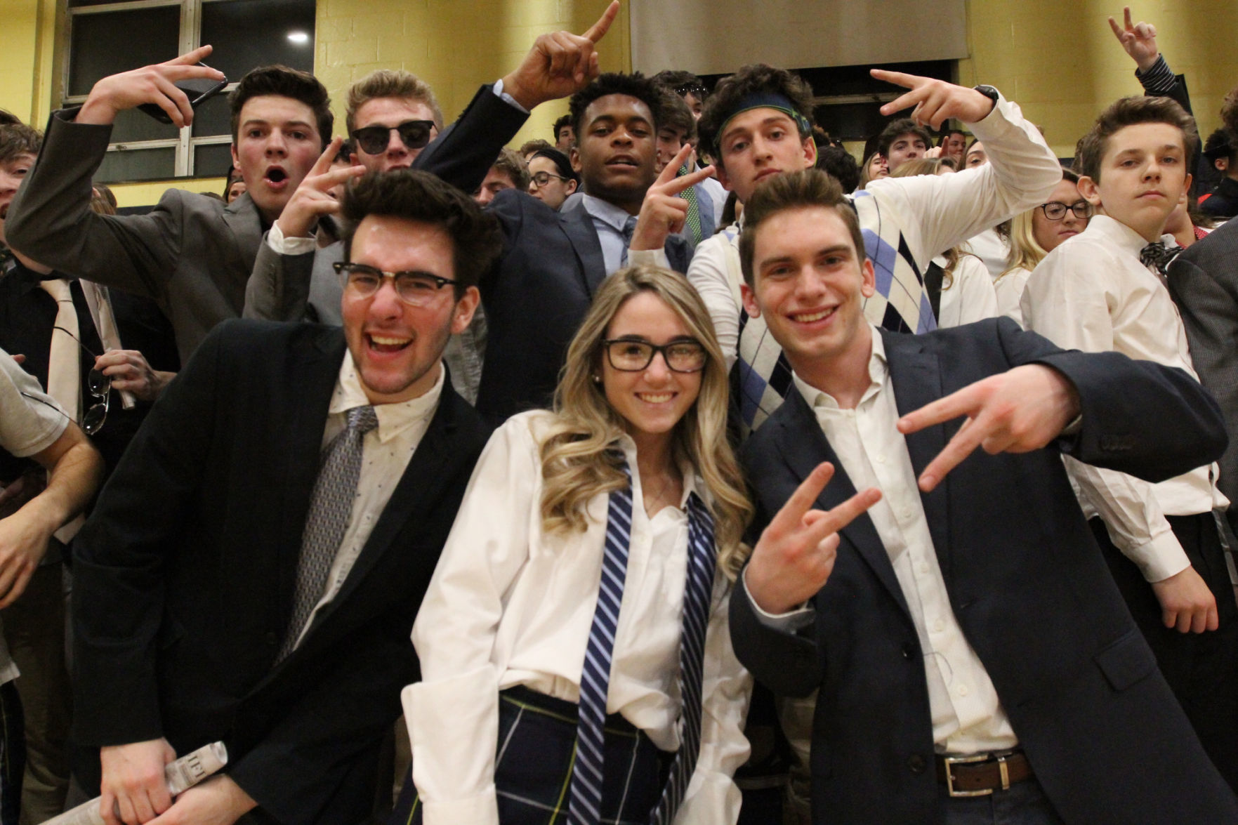 Holy Spirit Mainalnd boys basketball